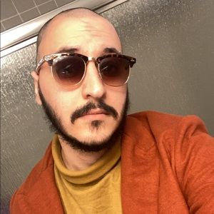 Meet your Posher, Anthony